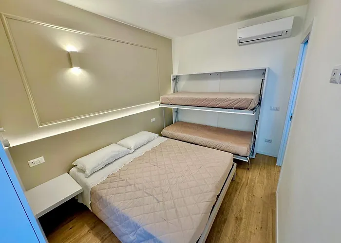 Nyaraló Luigi E Carla *